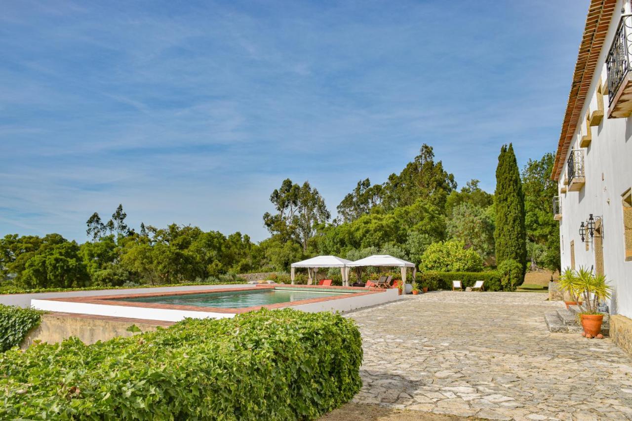 Convento Inn And Artists Residency Chamusca  ภายนอก รูปภาพ